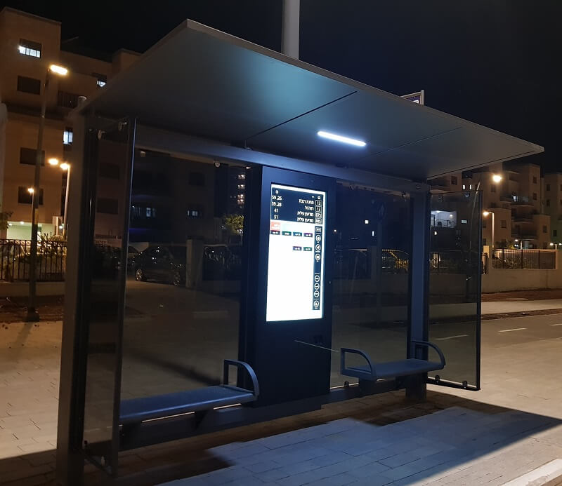 כולל מסך מגע: תחנות אוטובוס חכמות הוצבו בכרמי גת